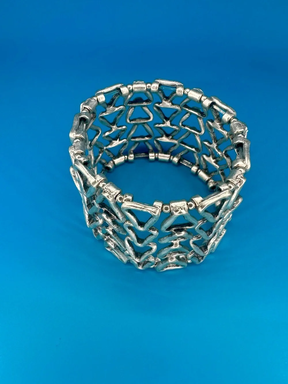 Sterling-Style Silver Triangle Link Stretch Bracelet